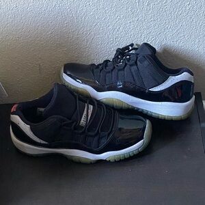 Jordan 11 (Infrared)